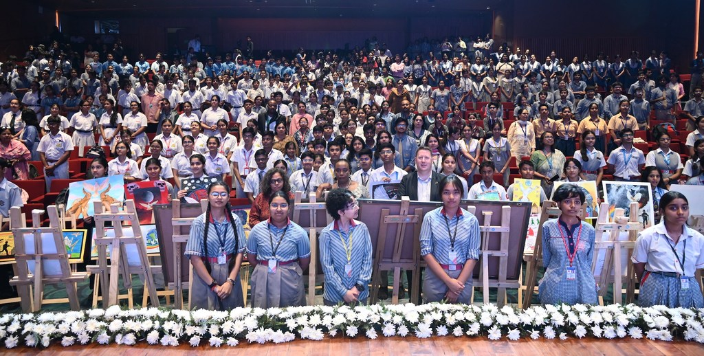 Commémoration du génocide des Tutsis au Rwanda. Plus de 600 écoliers ont participé l'an dernier à une cérémonie commémorative à New Delhi, en Inde, à l'occasion du 31e anniversaire du début du génocide.